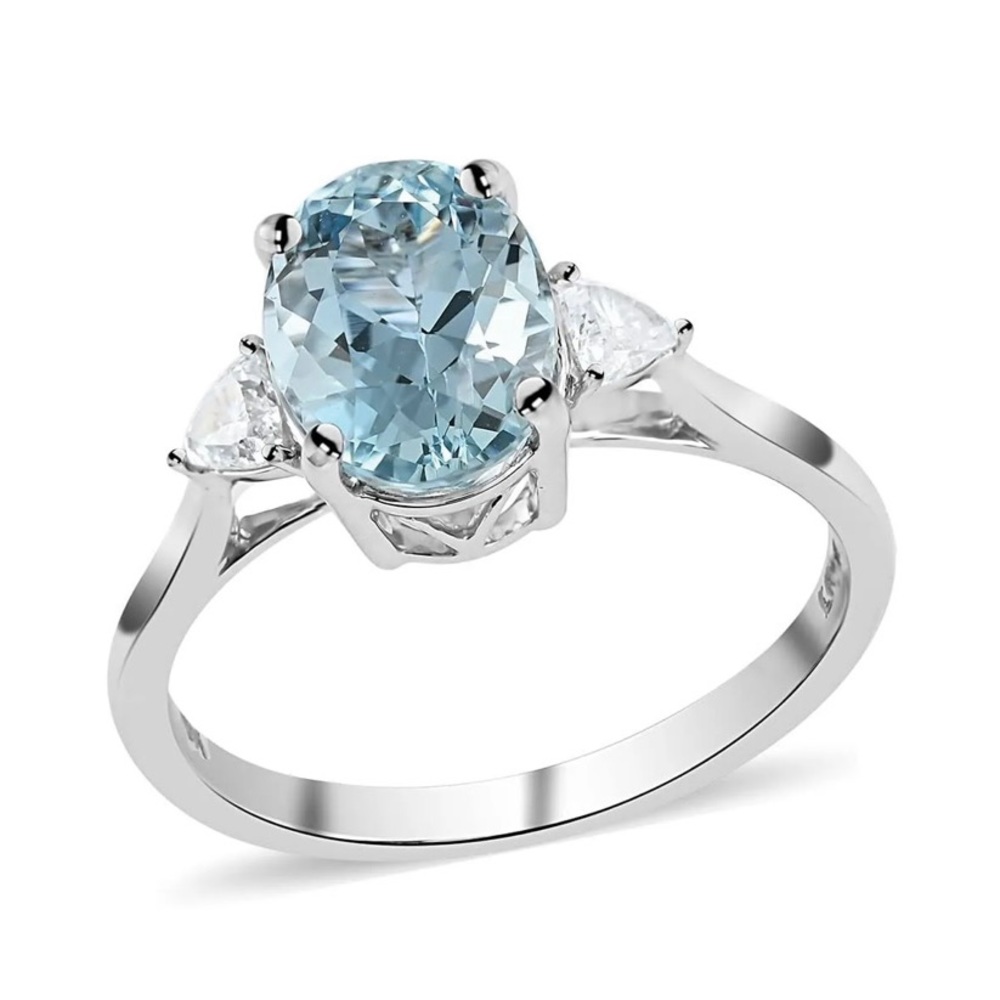 Iliana 18K white gold and Diamond ring size 8.5
